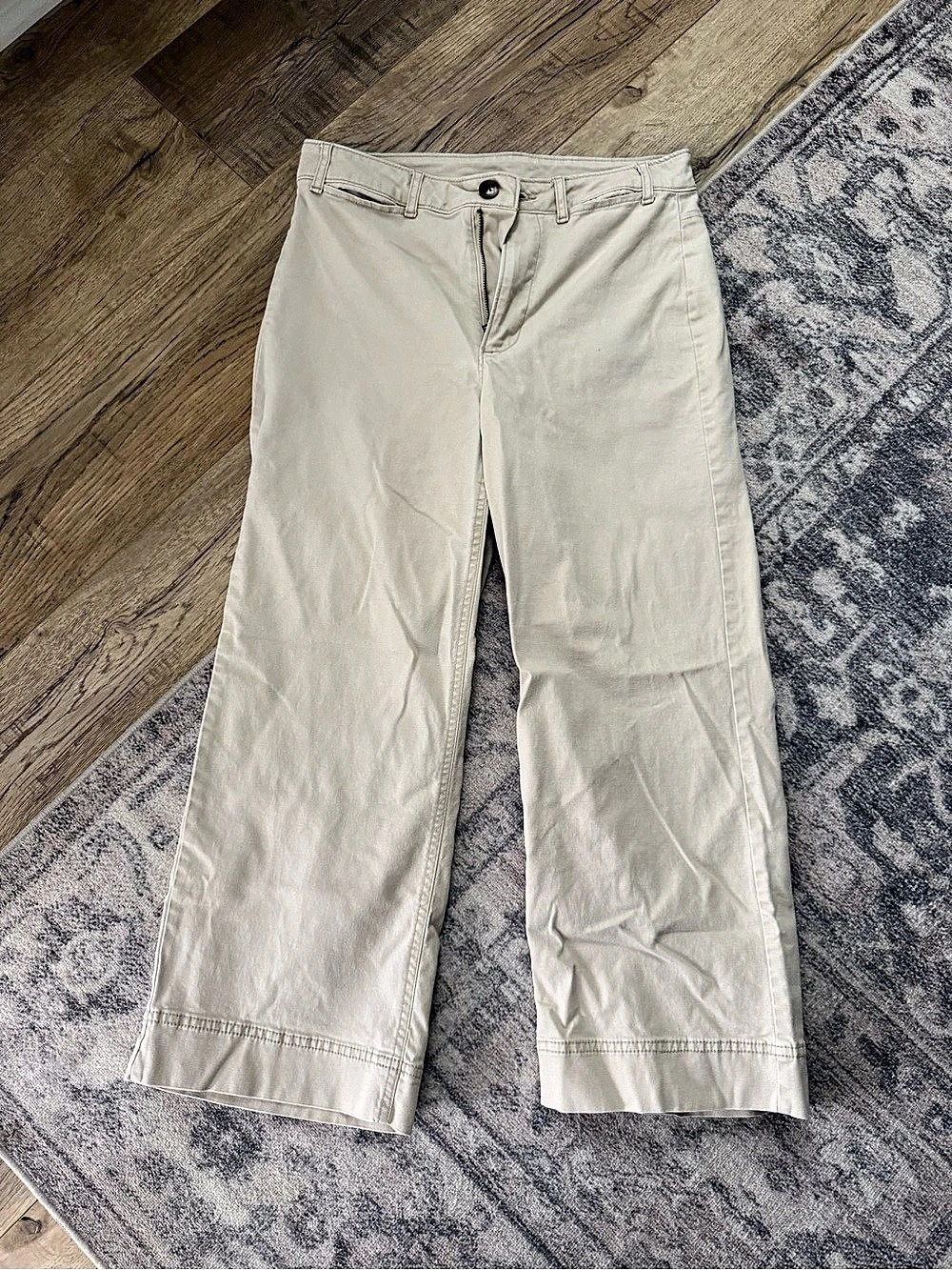 Old Navy Wide Leg Petite Pants Beige Petite 4